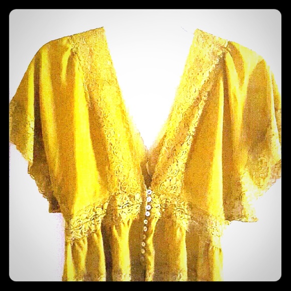 Forever 21 Tops - {FOREVER 21} Top